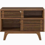 Render Display Stand by Lefancy